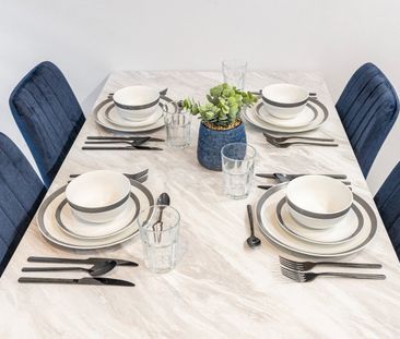 3 Bed Terraced House, Vivian Road, E3 - Photo 1