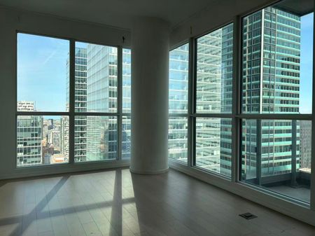 For Lease - 70 Temperance Street Unit# 4606, Toronto, Ontario - Photo 2