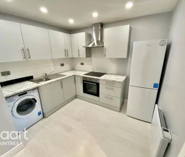 1 bedroom in a house share to rent - Photo 6