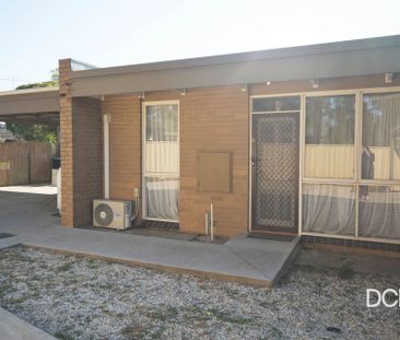 1/7 Osborn Avenue Kangaroo Flat VIC - Photo 1