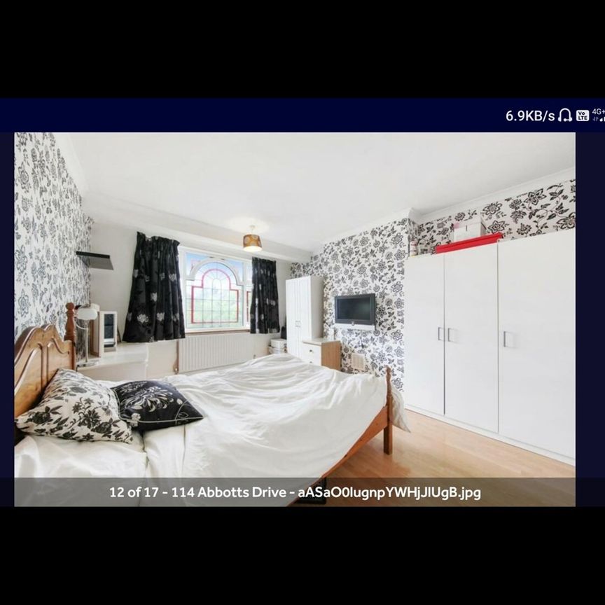 Room in a Shared House, Abbotts Drive, HA0 - Photo 1