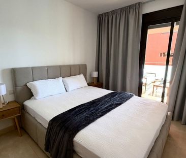 2 Bedroom Apartment For Rent in New Golden Mile, Málaga - Photo 3