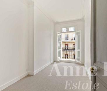 Tout savoir sur cet appartement dans le quartier Europe, à Paris 8ème - Photo 6