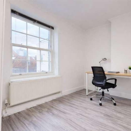 Levita House, Euston, NW1 - Photo 1