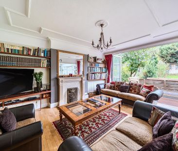 4 bedroom detached house to rent - Photo 4