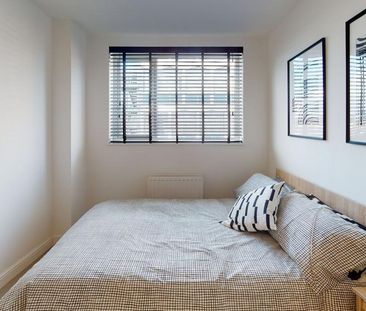 5 bedroom flat to rent - Photo 4