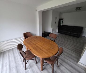 4 bedroom house to rent - Photo 1