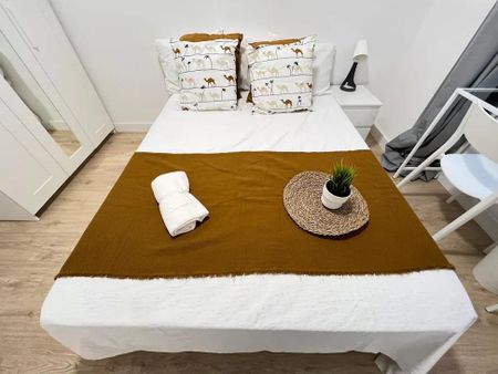 Carrer de Finestrat, Valencia, Valencian Community 46006 - Photo 4