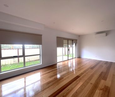 3/29 Augustine Terrace, Glenroy VIC 3046 - Photo 2