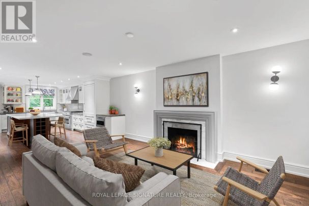 26 BUCKINGHAM AVENUE - Photo 1