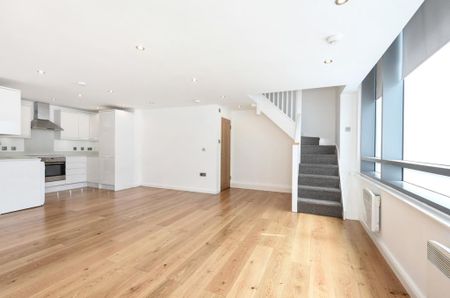 2 bedroom flat to rent - Photo 3
