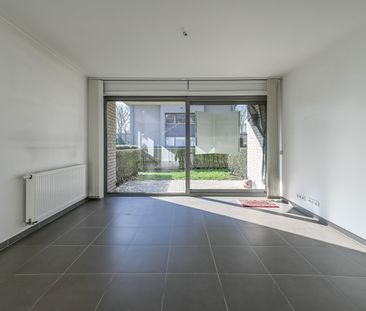 Gelijkvloers hoekappartement nabij kasteelpark Blauwhuis te Izegem - Photo 3