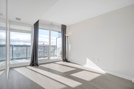 For Lease - 25 Capreol Court Unit# 1211, Toronto, Ontario - Photo 4