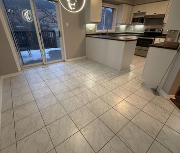 For Lease - 2494 Gill Crescent, Oakville, Ontario - Photo 1