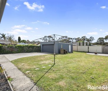 Renovated Beautiful Home! - Photo 2