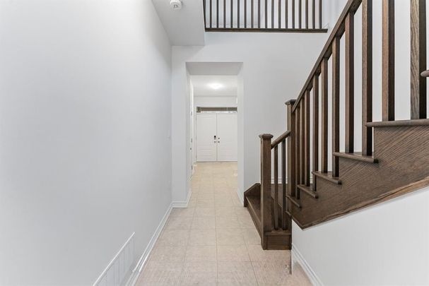 For Lease - 17 Asterwoods Drive, Caledon, Ontario - Photo 1