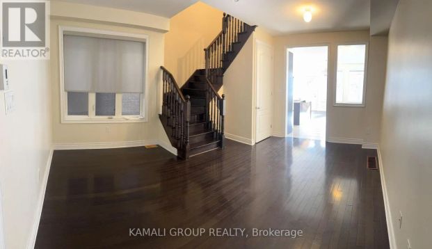 135 LINDBERGH DRIVE - Photo 1