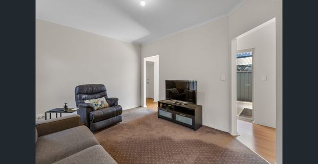 Modern Comfort in Paradise — Stylish, Spacious & Exceptionally Well-Located - Photo 1