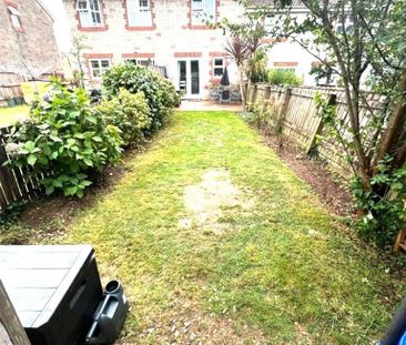 2 bedroom terraced house to rent - Photo 3