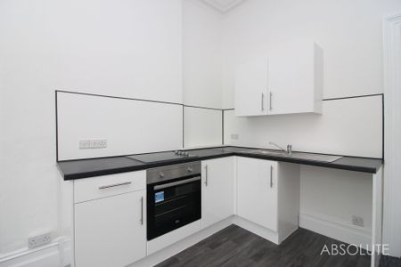 1 bed flat to rent in 20 Youngs Park, Paignton, TQ4 - Photo 2