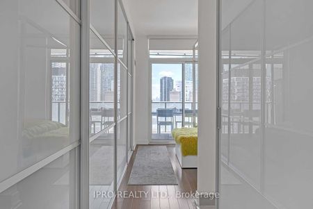 Market Wharf Lofts , #2311 - Photo 2