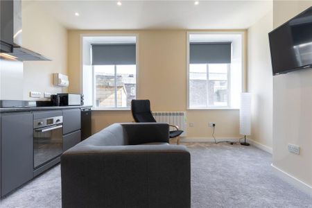 2 bedroom apartment to rent - Photo 3