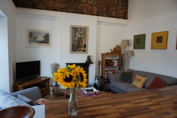 2 Bed Flat, Cliftonwood, BS8 - Photo 1