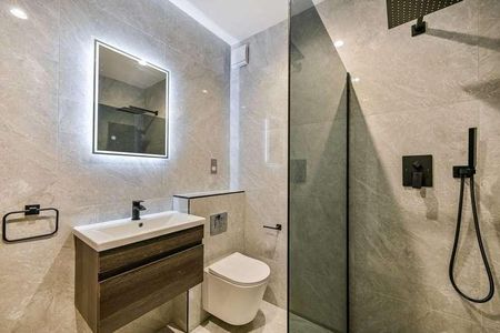 Wimbledon Hill Road, Wimbledon, SW19 - Photo 5