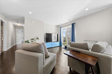 For Lease - 360 Tribeca Private Unit# 4, Barrhaven, Ontario - Photo 2