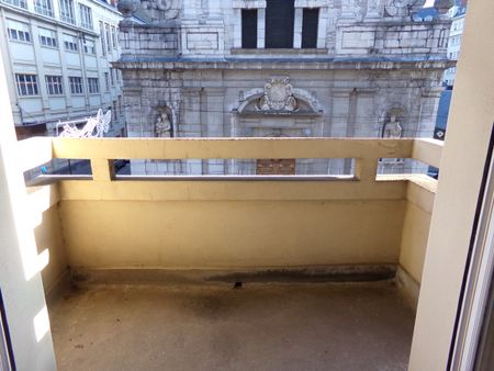 CHAMBERY Centre Grand Appartement T3 100 m² – ref 420 - Photo 3