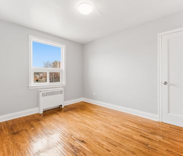 For Lease - 1037 Churchill Avenue Unit# 7, Oakville, Ontario - Photo 1