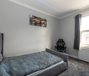 4 Bed Terraced House, Hatherley Road, RG1 - Photo 5