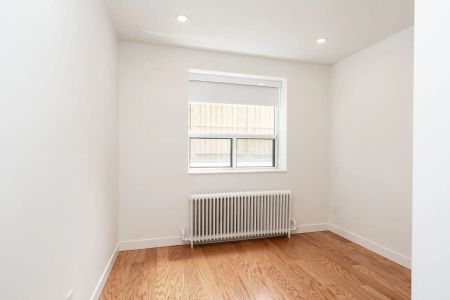 1001 O'Connor Drive — 2 Bedroom - unit 18 - Photo 3