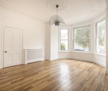 4 bedroom semi-detached house to rent - Photo 1