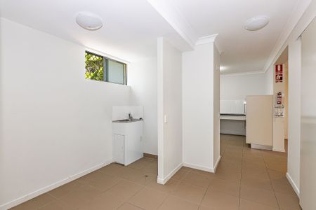 3/6 Humphrey Street, West End - Photo 3