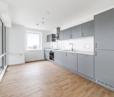 St Pauls Road, Barking, London, IG11 - Photo 6