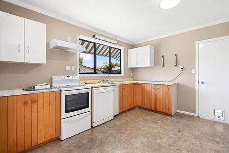 8 Kia Toa Street, Ngaruawahia — - Photo 4