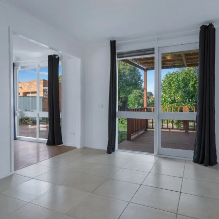 Rustic Elegance and Modern Comfort - Photo 4