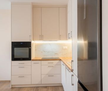 Sprawdź-Nowoczesne 2 pokoje z garderobą 45 m² - Photo 2