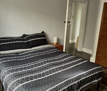 Furnished Convenient Living - Photo 1