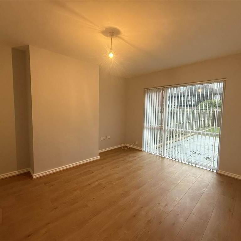 15 Rossmore Green, Greenisland, BT38 8TF - Photo 1