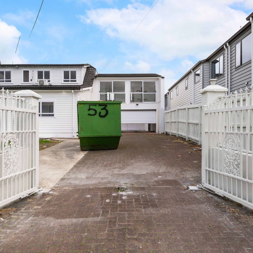 Room for Everyone - Photo 1