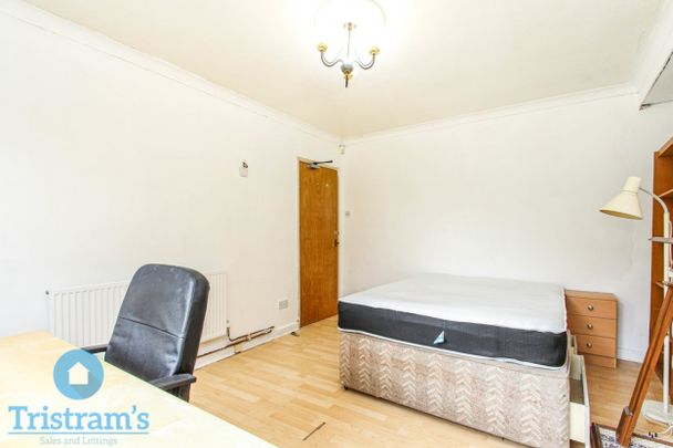 3 bed Semi-Detached House for Rent - Photo 1