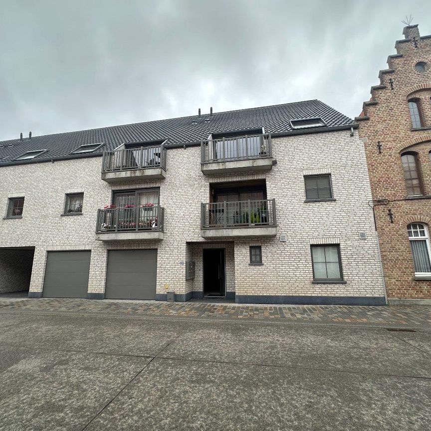 Centraal gelegen, energiezuinig appartement met twee ruime slaapkamers - Photo 1