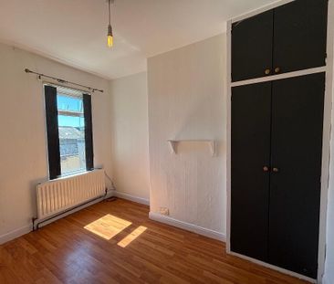 73 Channing Street, Belfast, BT5 5GP - Photo 4