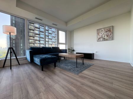 For Lease - 5 Quarrington Lane Unit# 1811, Toronto, Ontario - Photo 2