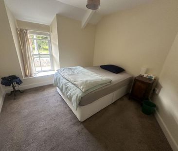 2 bedroom end of terrace house to rent - Photo 6