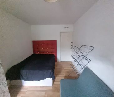Room in a Shared House, Suffolk Road, N15 - Photo 1