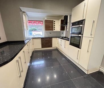 3 Bed Terraced House, Bundoran Road, L17 - Photo 6