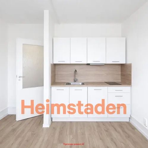 Pronájem bytu 1+kk 27 m - Photo 1